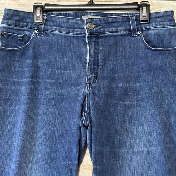 Chicos So Slimming Jeans Women 2.5 Short US 14 Short Stretch 5 Pockets Button - Picture 2 of 12